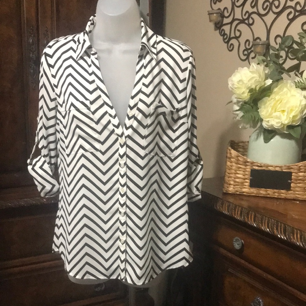Express Black and White rolled sleeves Blouse